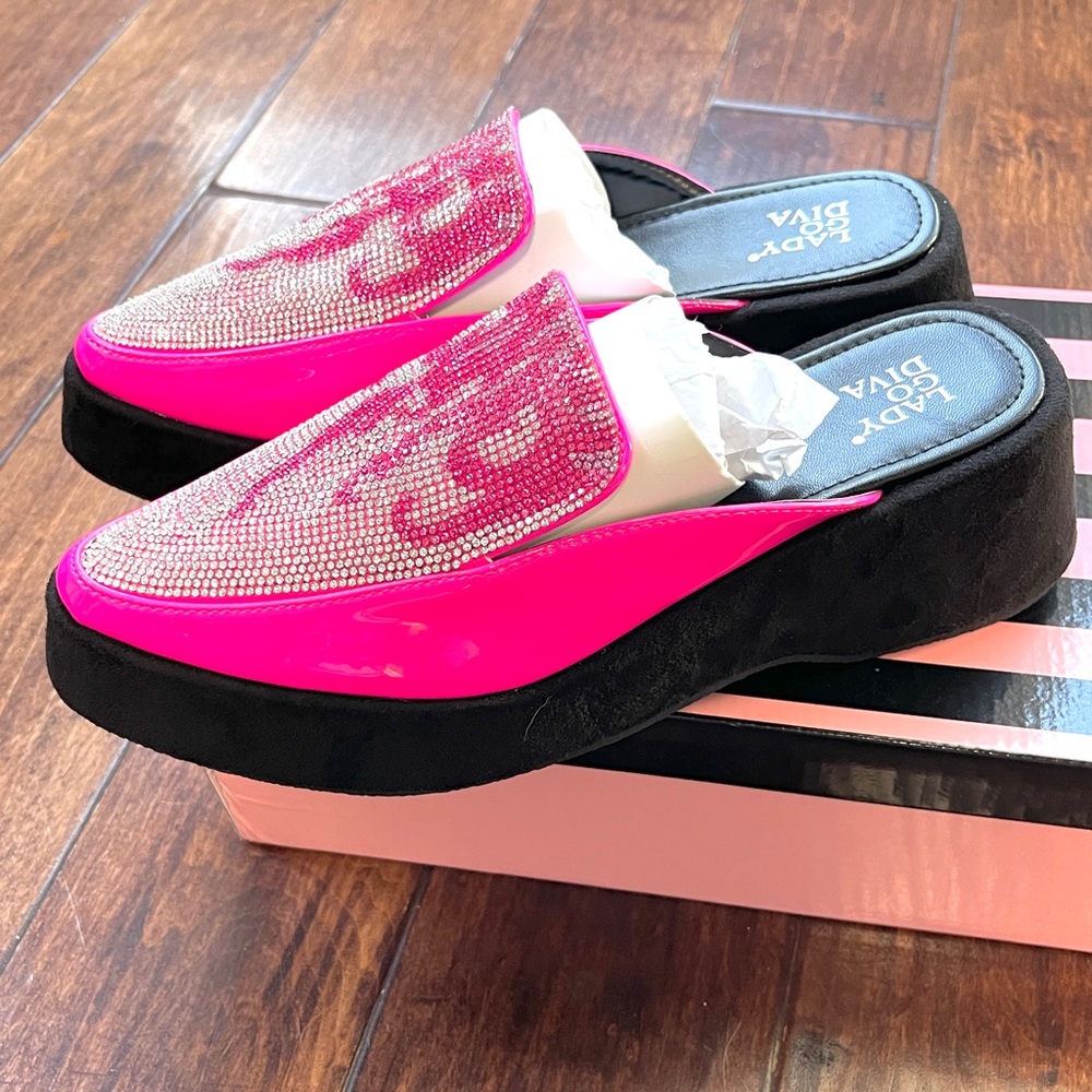Dolls Kill Lady Go Diva platform slip on sandals Mule